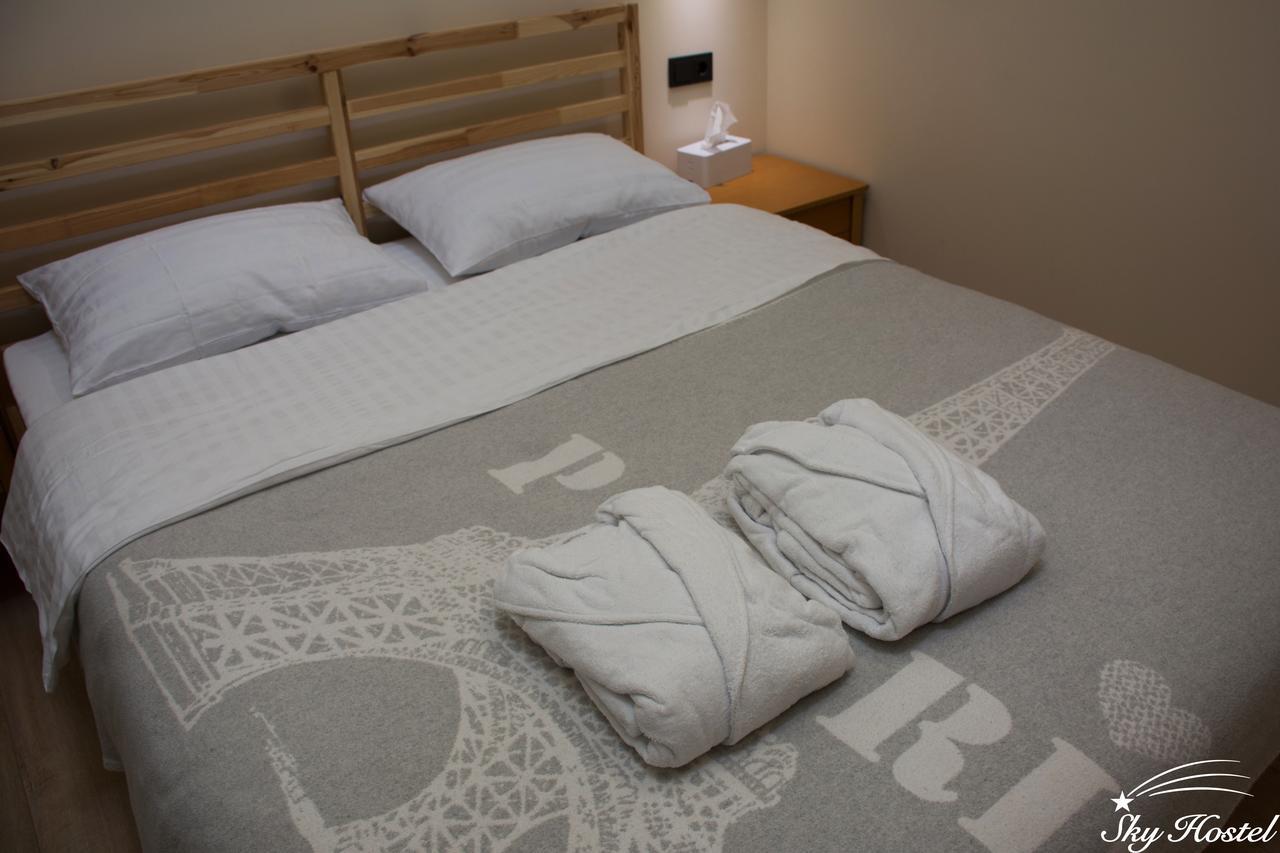 Sky Hostel Kijev Kültér fotó