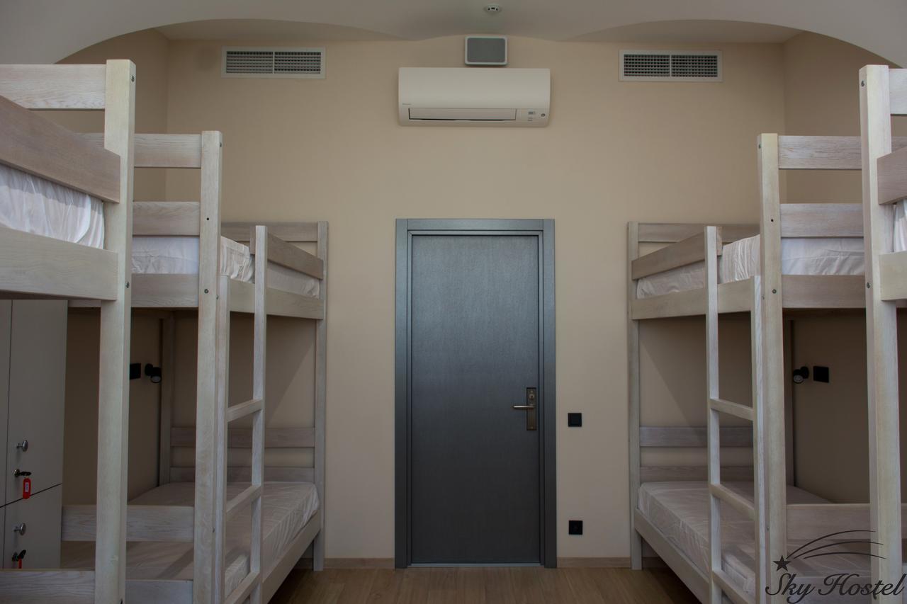 Sky Hostel Kijev Kültér fotó
