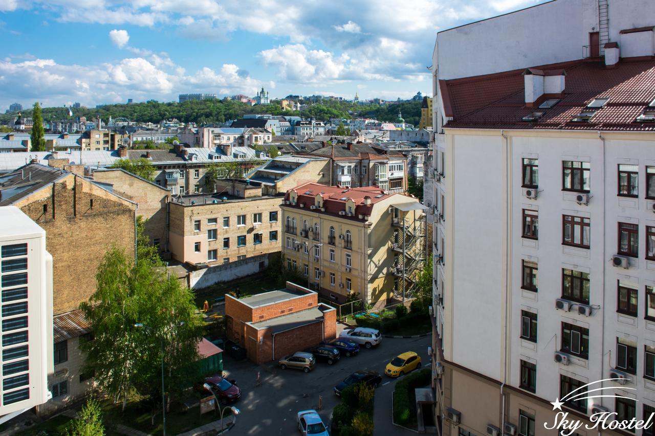 Sky Hostel Kijev Kültér fotó
